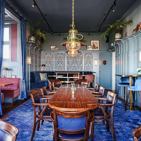 Boulevard Scheveningen Hotel
