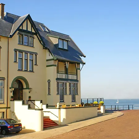 Boulevard Scheveningen 3*